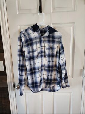 Old Navy Men's Blue and White Plaid Hooded Flannel Shirt, Medium